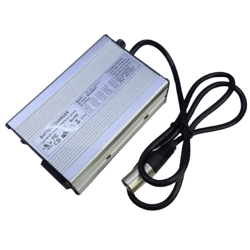 Chargeur de batterie PLOMB ACID 24V 5A XLR avec ventilateur de refroidissement