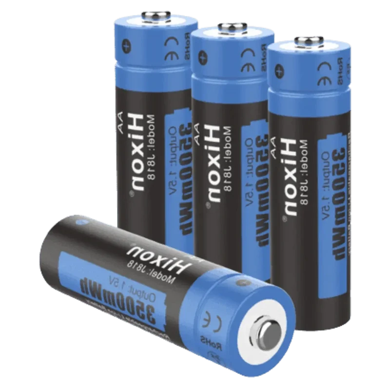 x4 Batteries rechargeables AA LR6 1.5V + chargeur
