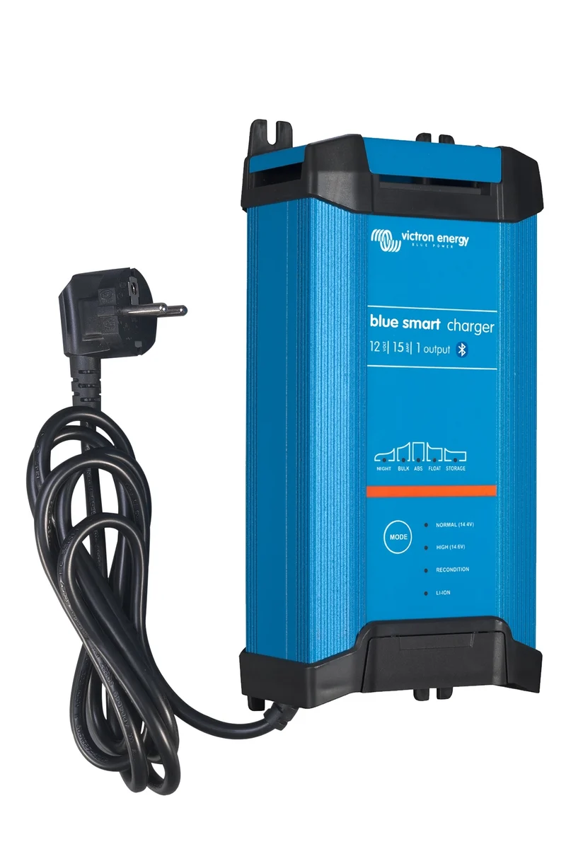 Victron Energy Blue Smart IP22 Charger 12/15(1) 230V CEE 7/7